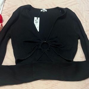 Super cute long sleeve top from garage. Never worn new with tags!!